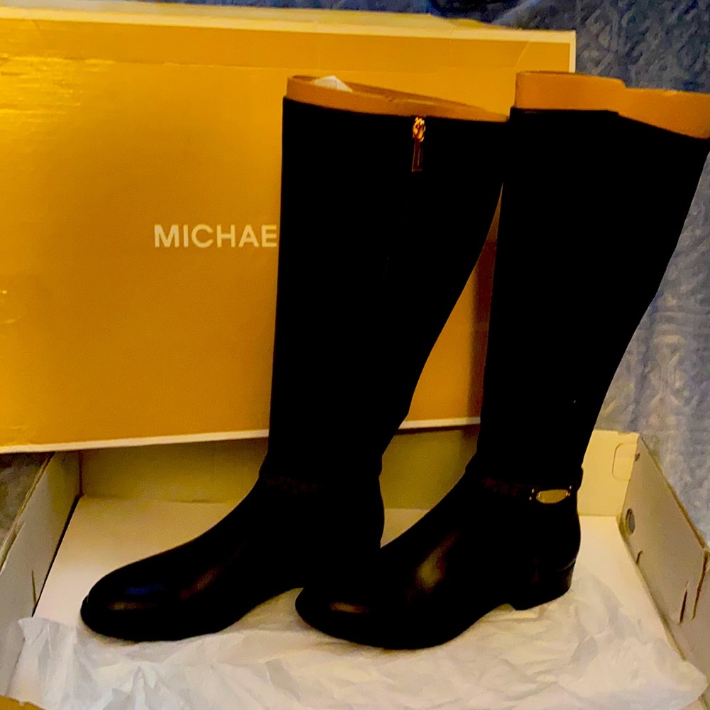 MICHAEL KORS FINLEY BOOT